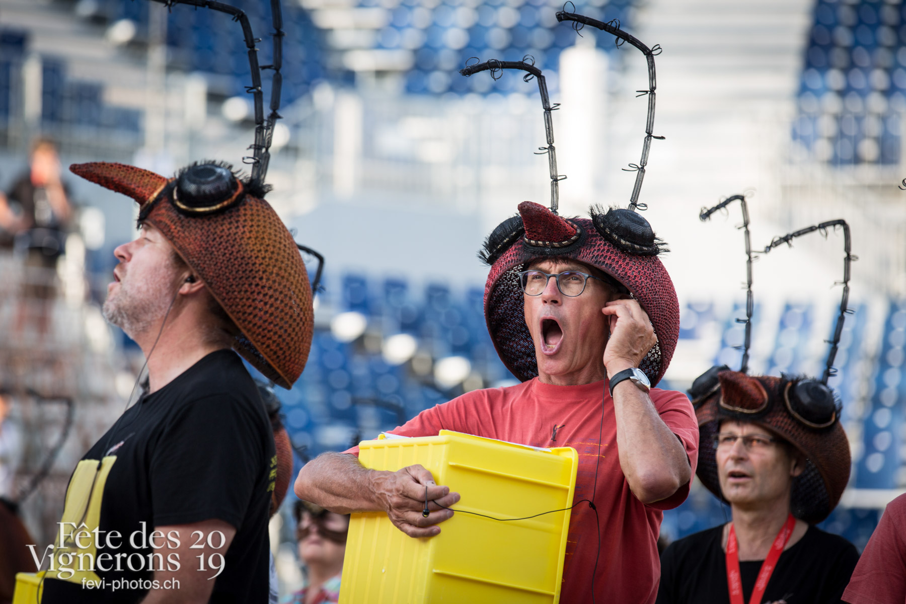Vevey, le 2 juillet, répétition de la fête des vignerons dans l'arène. - Choristes-percussionnistes, Fourmis, Percussionnistes, Répétitions, Sauterelles, Photographies de la Fête des Vignerons 2019.