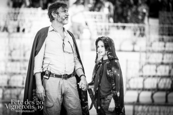 3 juillet 2019 Répétition arène  Couleurs, 100 pour 100, thai - Grand-père, Michel Voïta, Petite Julie, Répétitions, Photographies de la Fête des Vignerons 2019.
