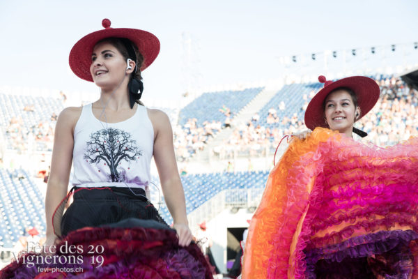 4 juillet répétition dans l'arène - Effeuilleuses, Photographies de la Fête des Vignerons 2019.