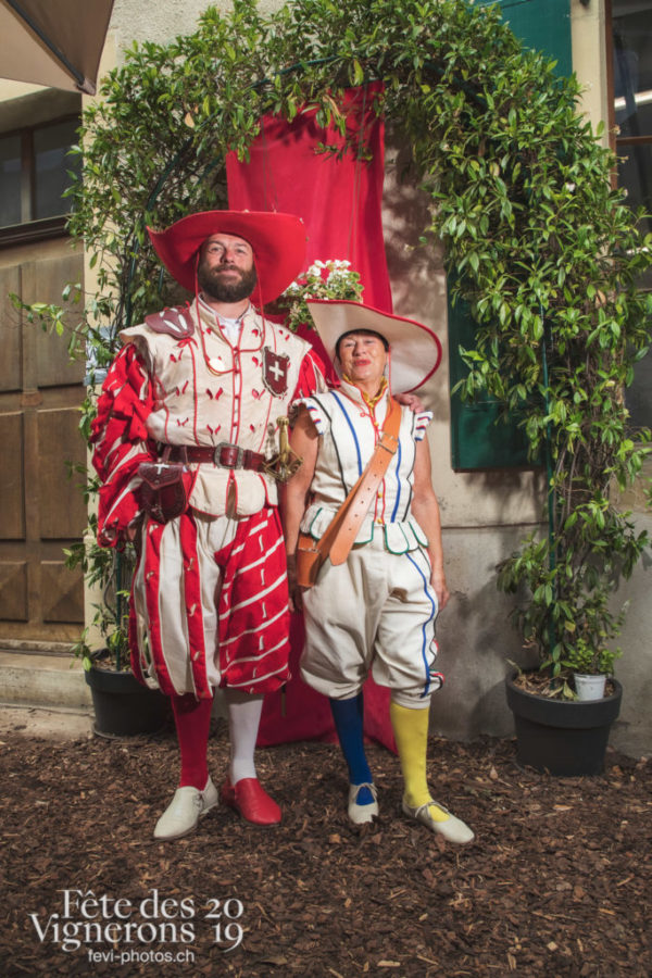 photo studio - Cent suisses, martin1, Porteurs drapeaux, Photographies de la Fête des Vignerons 2019.