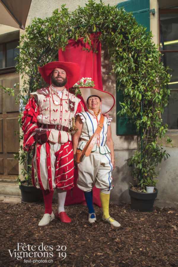 photo studio - Cent suisses, martin1, Porteurs drapeaux, Photographies de la Fête des Vignerons 2019.