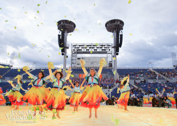 Répétition bourgeons - Arène, Bourgeons, Répétitions, Photographies de la Fête des Vignerons 2019.