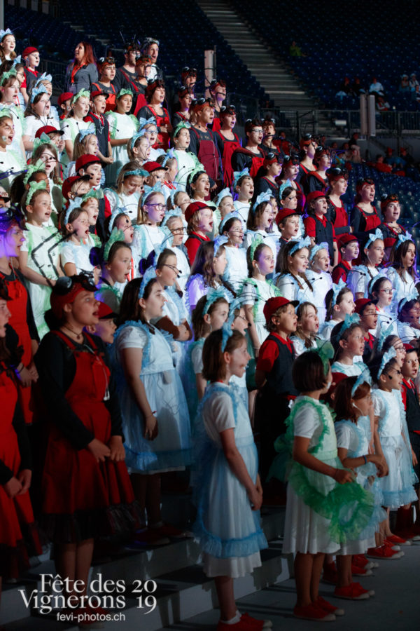 Filage en costumes - Musiciens de la Fête, Voix d'enfants, Photographies de la Fête des Vignerons 2019.