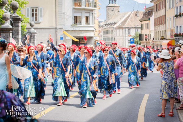 Cortège du Couronnement - Chœurs de la Fête, Cortège, Cortèges Confrérie, Photographies de la Fête des Vignerons 2019.