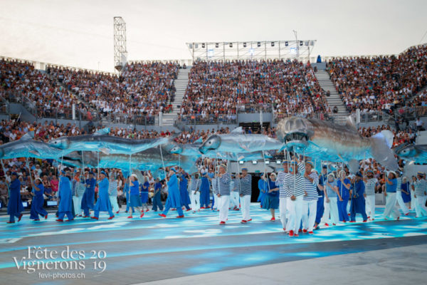 Spectacle jour - Marins, Météo types, On a le droit de pêcher, Spectacle, Spectacle jour, Photographies de la Fête des Vignerons 2019.