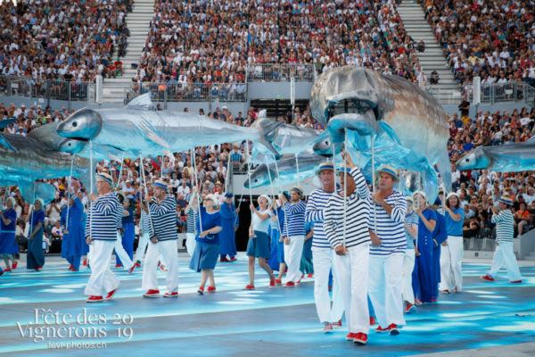 Spectacle jour - Marins, Météo types, On a le droit de pêcher, Spectacle, Spectacle jour, Photographies de la Fête des Vignerons 2019.