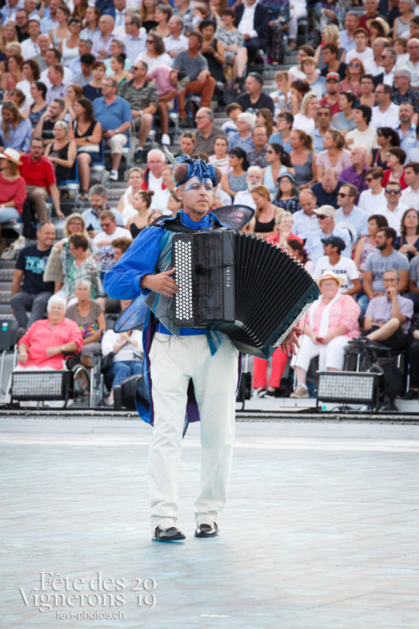 Spectacle jour - Météo types, Musiciens de la Fête, Musiciens solistes, Noce, Spectacle, Spectacle jour, Photographies de la Fête des Vignerons 2019.