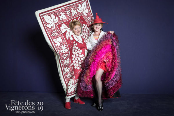 Studio - Cartes, Effeuilleuses, Studio, Photographies de la Fête des Vignerons 2019.
