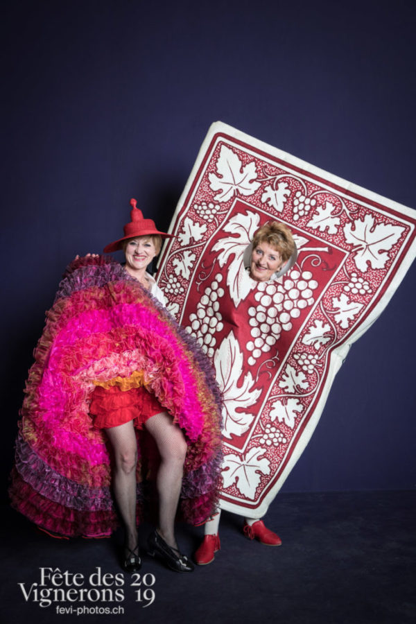 Studio - Cartes, Effeuilleuses, Studio, Photographies de la Fête des Vignerons 2019.