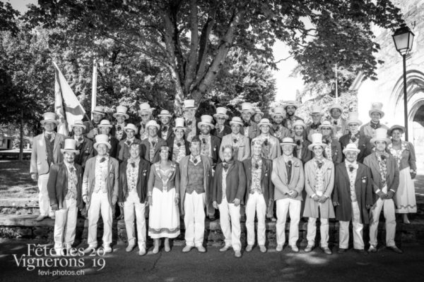 08-03_groupe_confrérie_JulieM-5682 - groupe, Vignerons primés, Photographies de la Fête des Vignerons 2019.