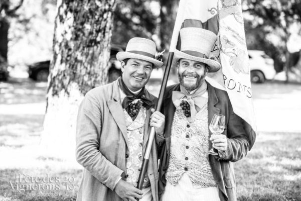08-03_portraits&divers_confrerie_JulieM-4732 - Vignerons primés, Photographies de la Fête des Vignerons 2019.
