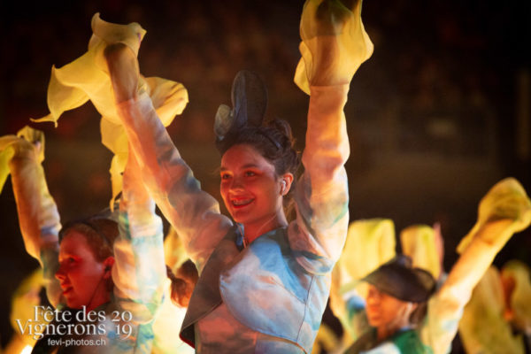 2019-08-02_spectacle_21h00_photoshop_JulieM-4968 - Bourgeons, Spectacle, Photographies de la Fête des Vignerons 2019.
