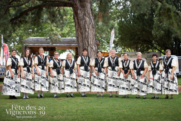 Photo de groupe des armaillis - Armaillis, groupe, Photographies de la Fête des Vignerons 2019.