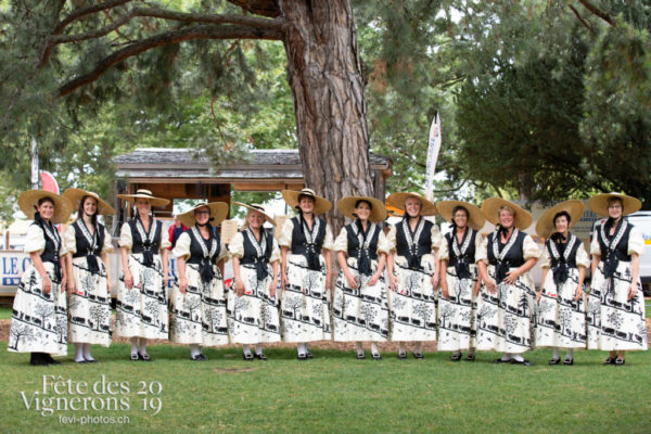 Photo de groupe des armaillis - Armaillis, groupe, Photographies de la Fête des Vignerons 2019.