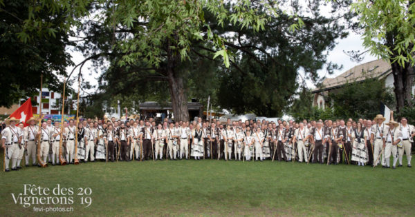 Photo de groupe des armaillis - Armaillis, groupe, Photographies de la Fête des Vignerons 2019.