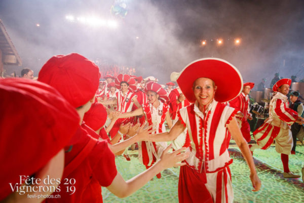 Spectacle, dernier final de nuit - Cent pour Cent, Final, Spectacle, Photographies de la Fête des Vignerons 2019.