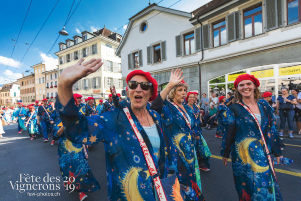 Cortège de la Confrérie - Chœurs de la Fête, Cortège, Cortèges Confrérie, Ville en Fête, Photographies de la Fête des Vignerons 2019.