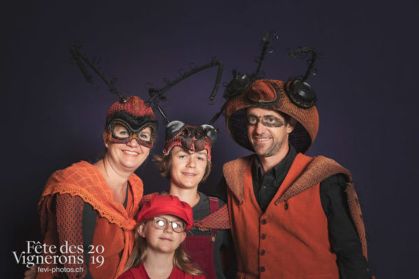 Studio - Choristes-percussionnistes, Enfants protecteurs, Fourmis, Studio, Photographies de la Fête des Vignerons 2019.