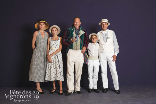 Studio - Hommes du premier printemps, Noce, Studio, Photographies de la Fête des Vignerons 2019.