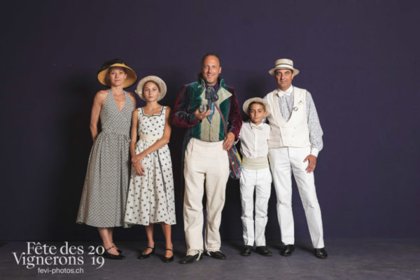 Studio - Hommes du premier printemps, Noce, Studio, Photographies de la Fête des Vignerons 2019.