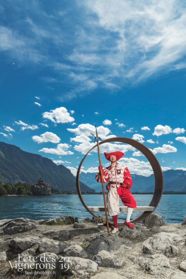 Cent Suisses Chillon