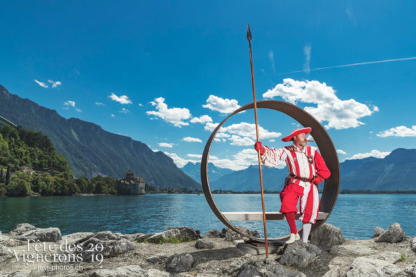 Cent Suisses Chillon