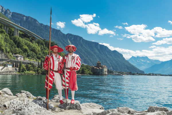 Cent Suisses Chillon