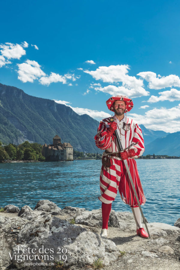 Cent Suisses Chillon