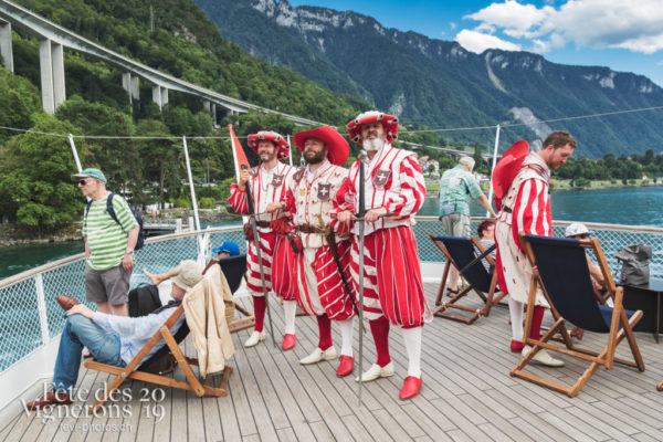 Cent Suisses Chillon